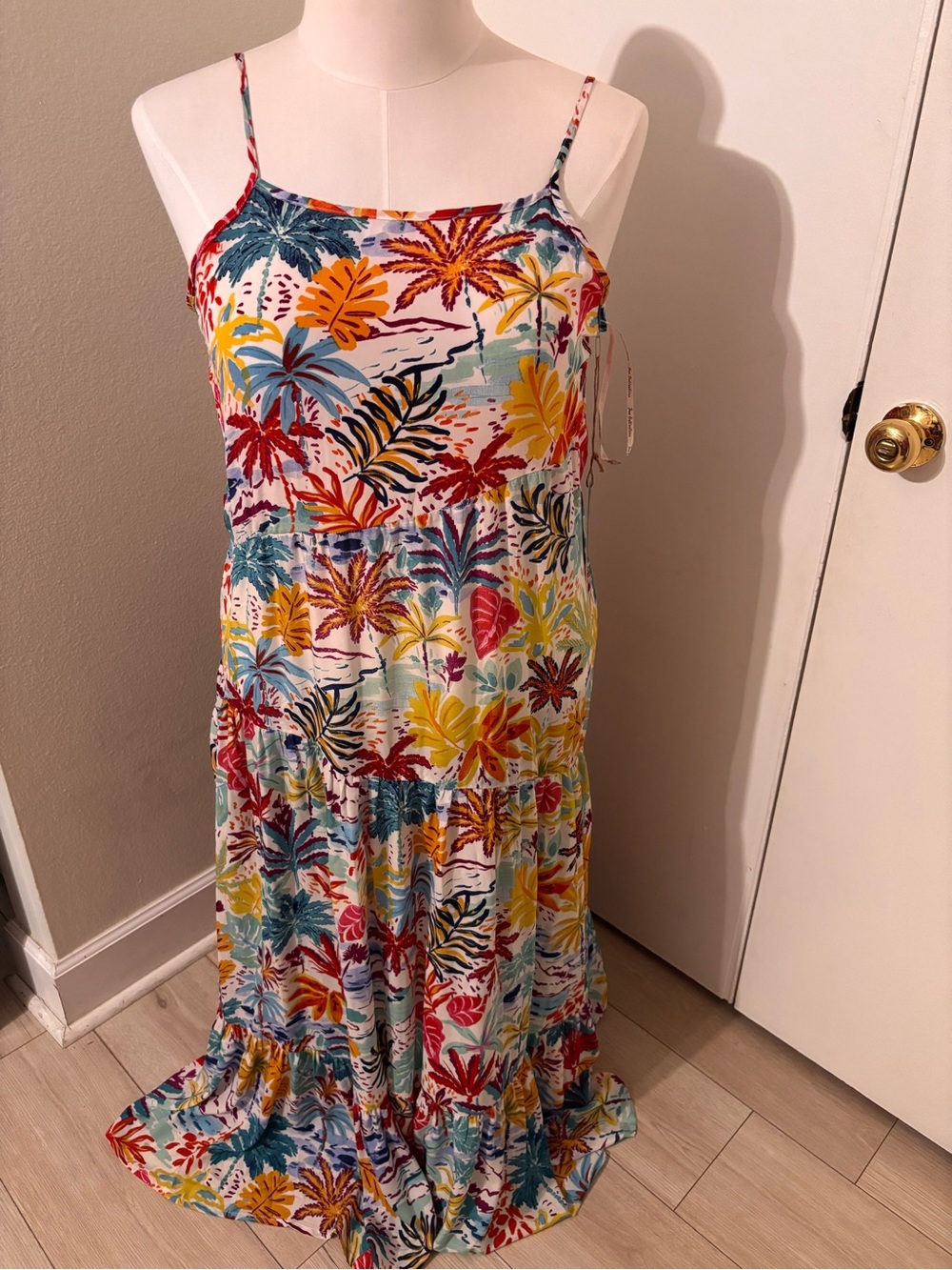 Spaghetti-Strap Tropical Maxi Dress in Multicolor